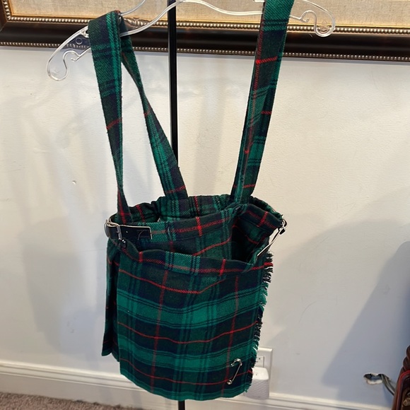 O’NEIL OF DUBLIN CHILDS SKIRT / JUMPER SIZE 22 age 4/5 - Picture 5 of 7